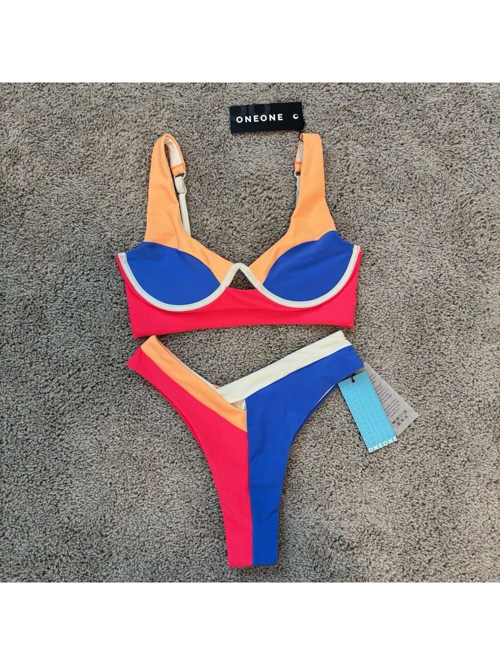 NWT OneOne Swim Color Block Bikini Set Womens Size Medium Beach Vacation Resort